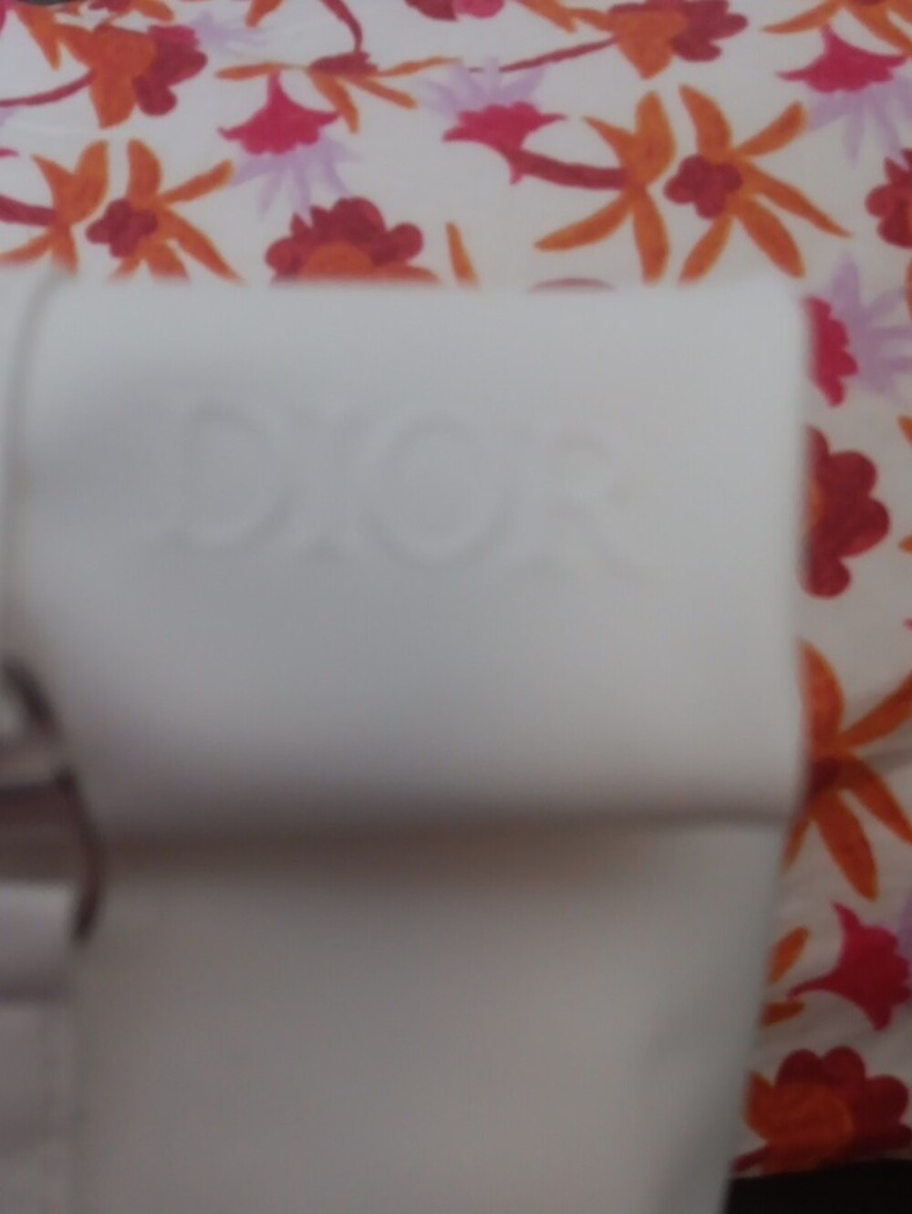 Dior White Leather Mini Roll-Top Shoulder Bag - Picture 2 of 10